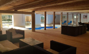 Maison 3 chambres avec piscine couverte